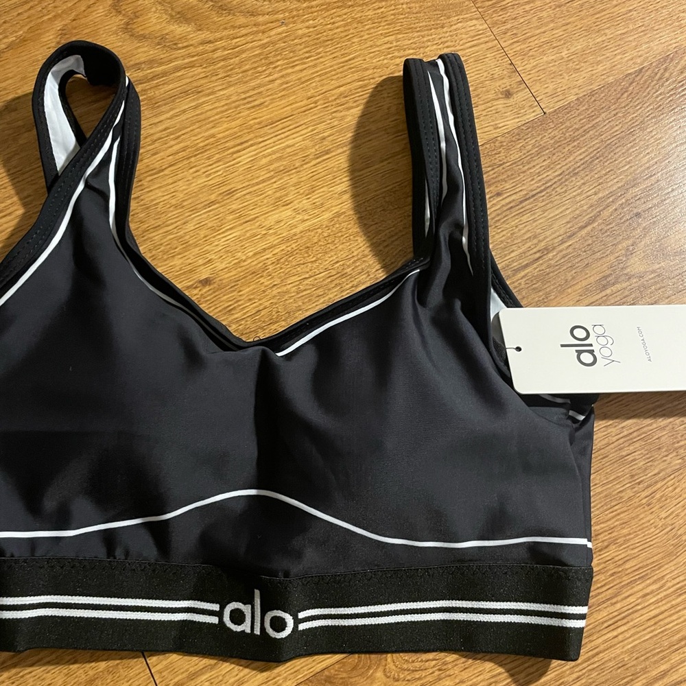 ALO Yoga Black/White Women's set